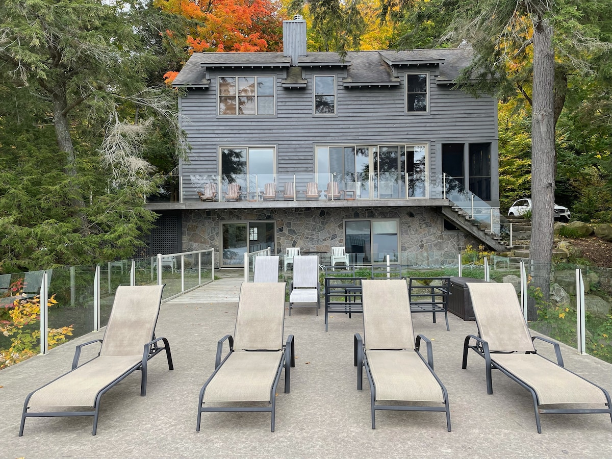 Muskoka Cottage on Lake Rosseau