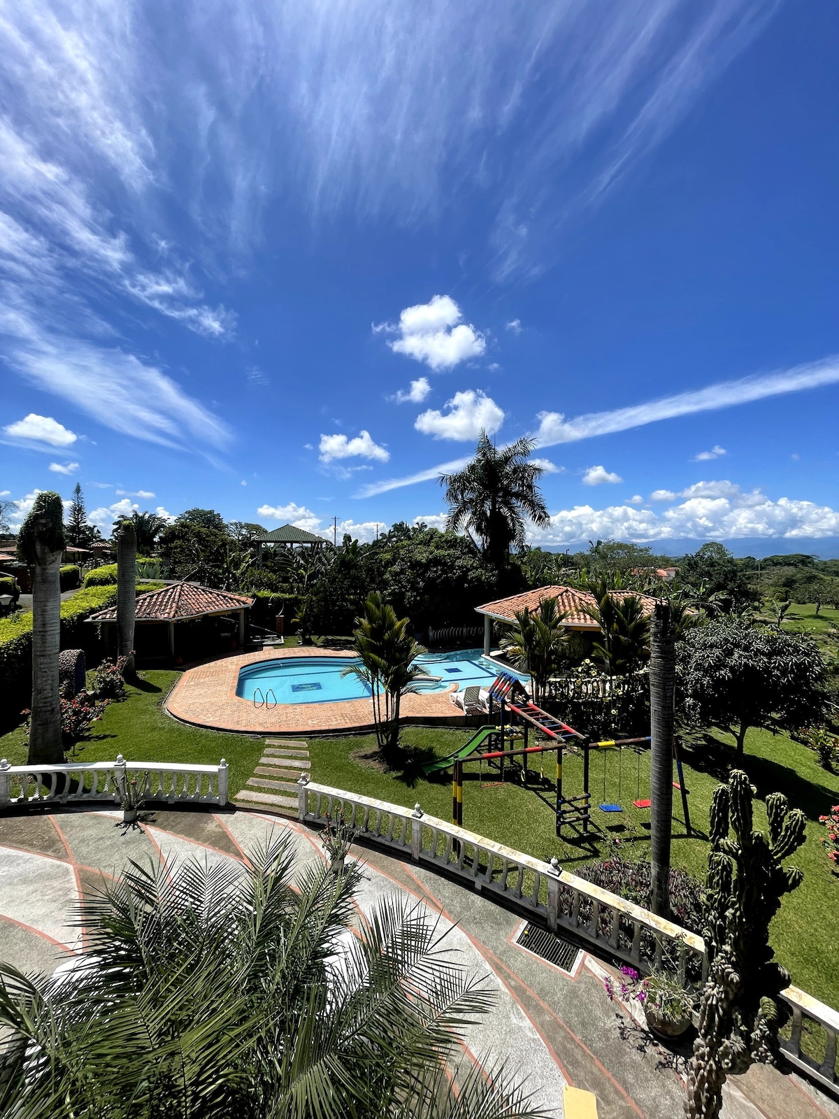 Finca con Piscina cerca Pereira