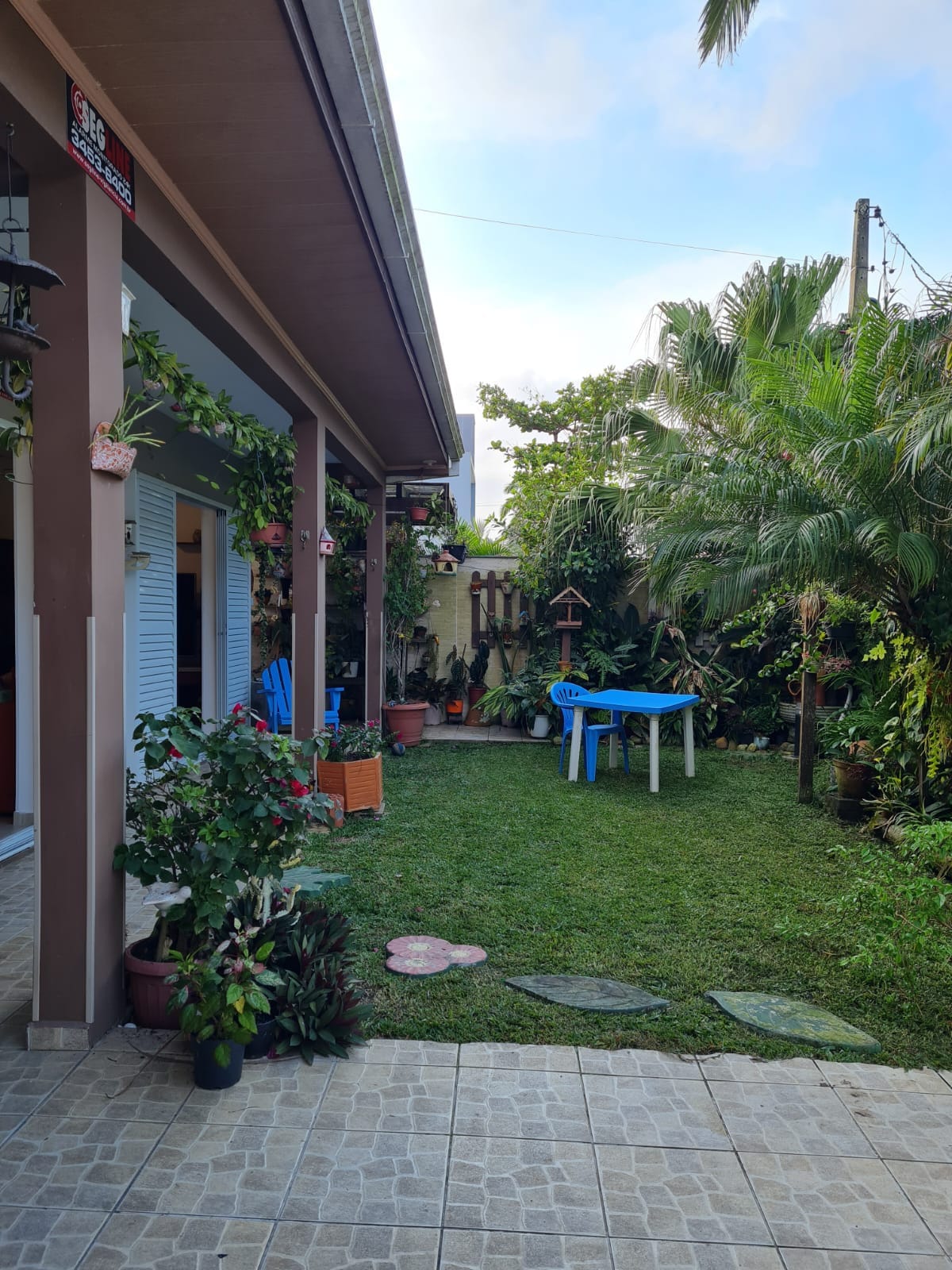 Casa dos pássaros na praia.