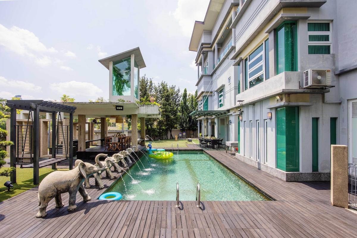 100pax Super Villa v Private Pool & Garden@PJ