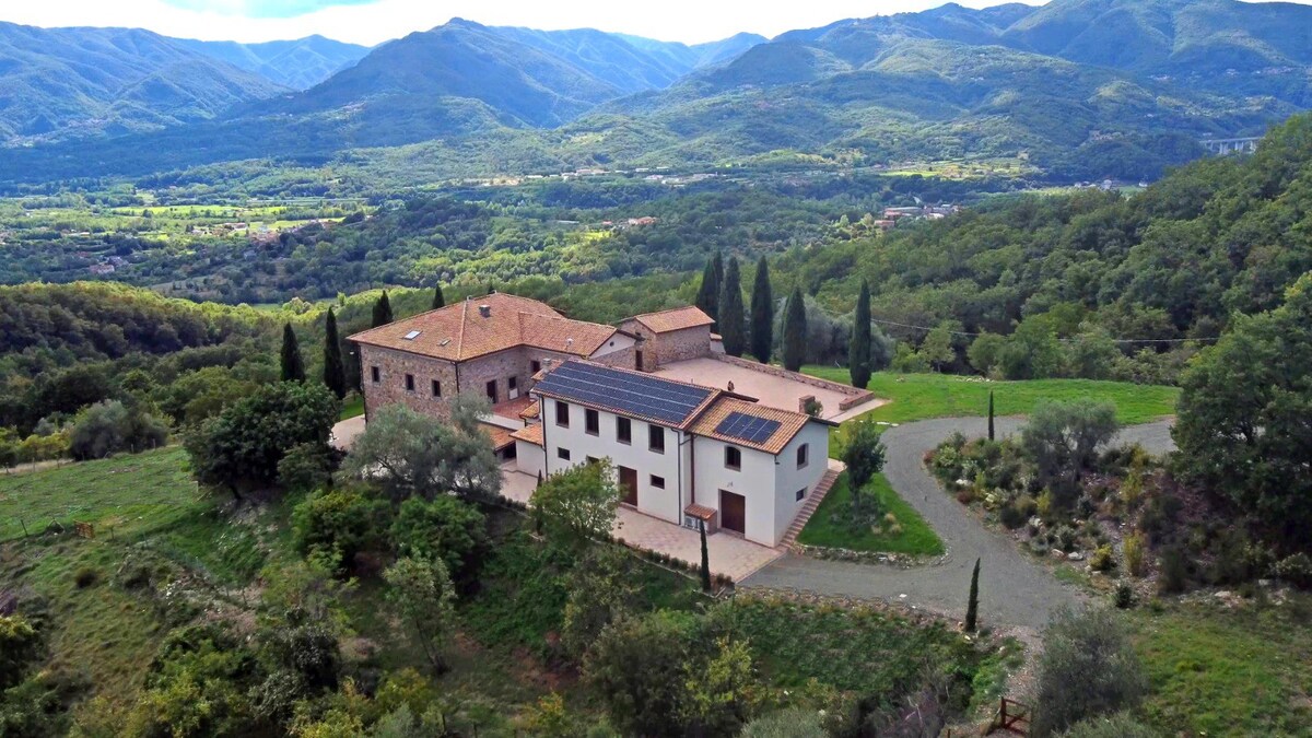 La Fola-The Exclusive Retreat in Untouched Tuscany