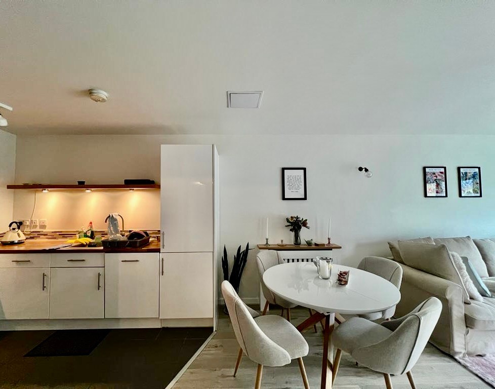 Entire flat near Victoria Park