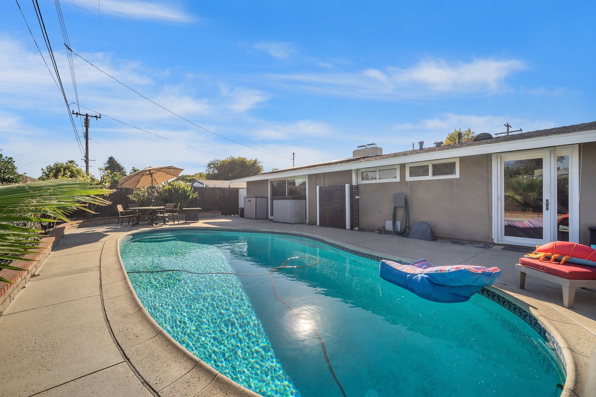 Costa Mesa Pool House