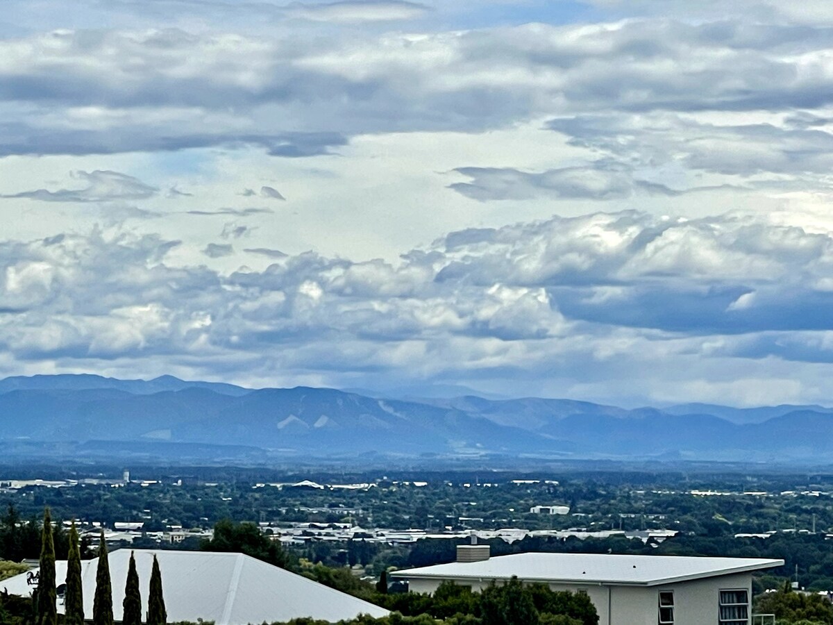 Amazing Christchurch City and Alpine Views