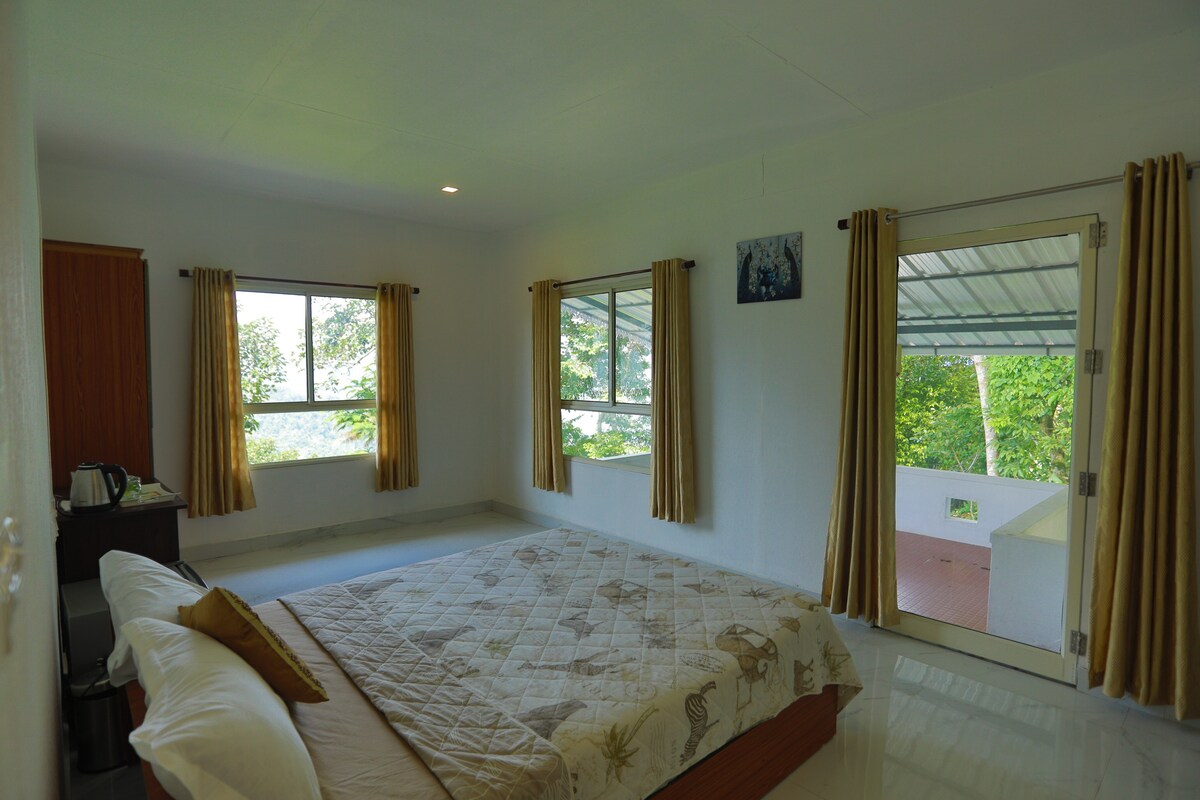 2   Bedrooms in Koinad Hills