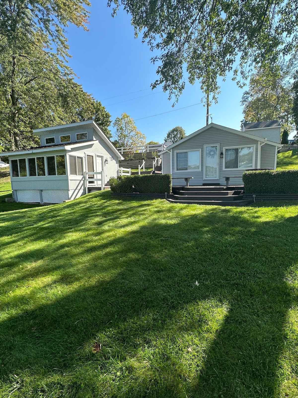 Cottage on Duck Lake