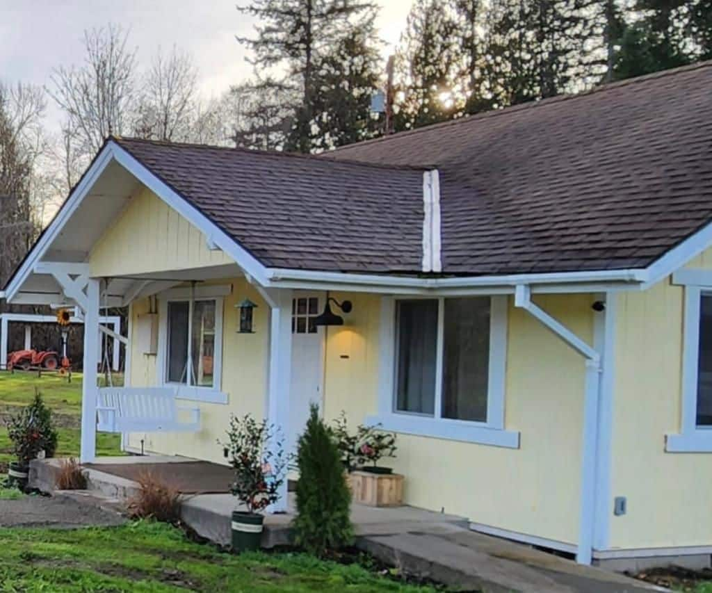 Centennial Trail Farmhouse