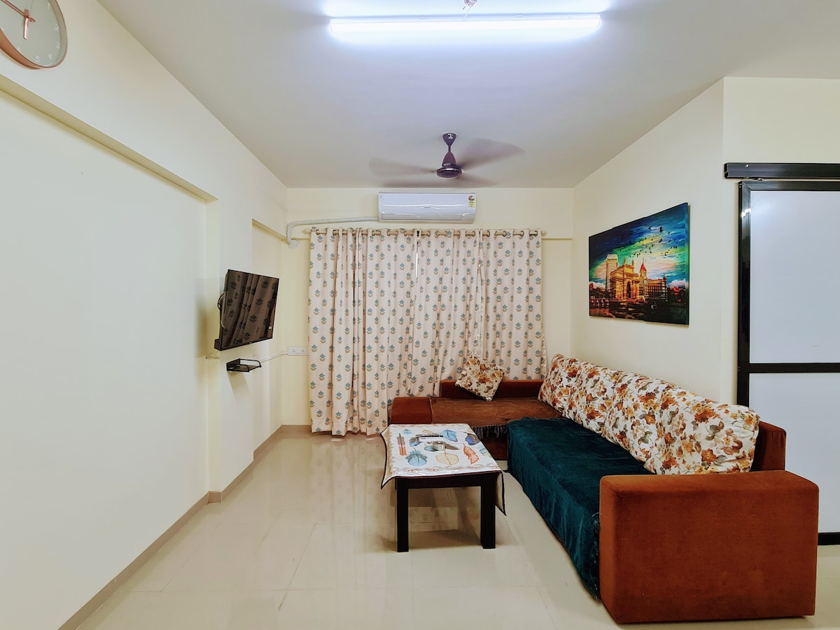 Bliss 92: Spacious 2Bedroom Apt in Santacruz West