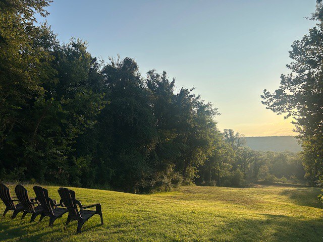 Quiet Guesthouse in the Country!