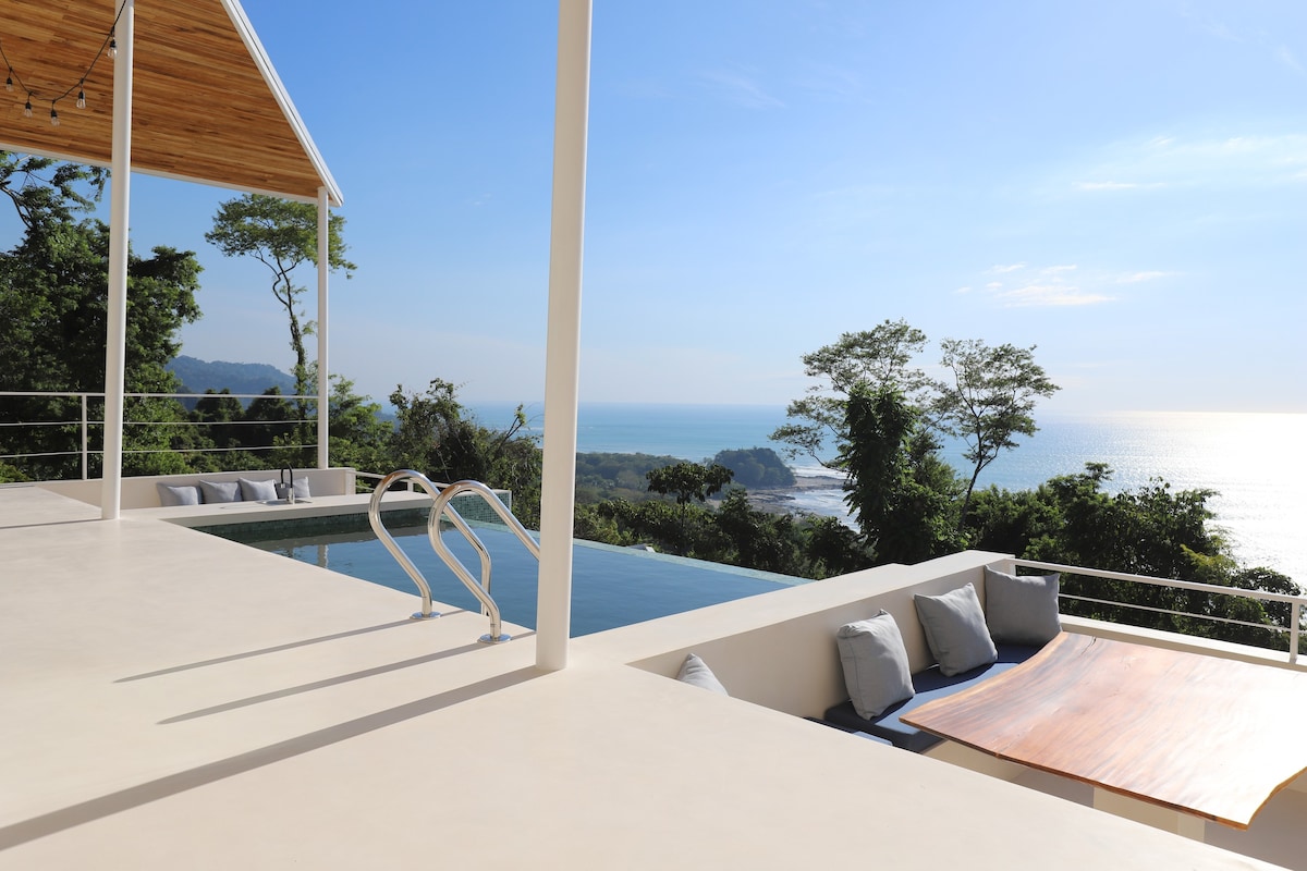 Casa Opale : Pool & Ocean View