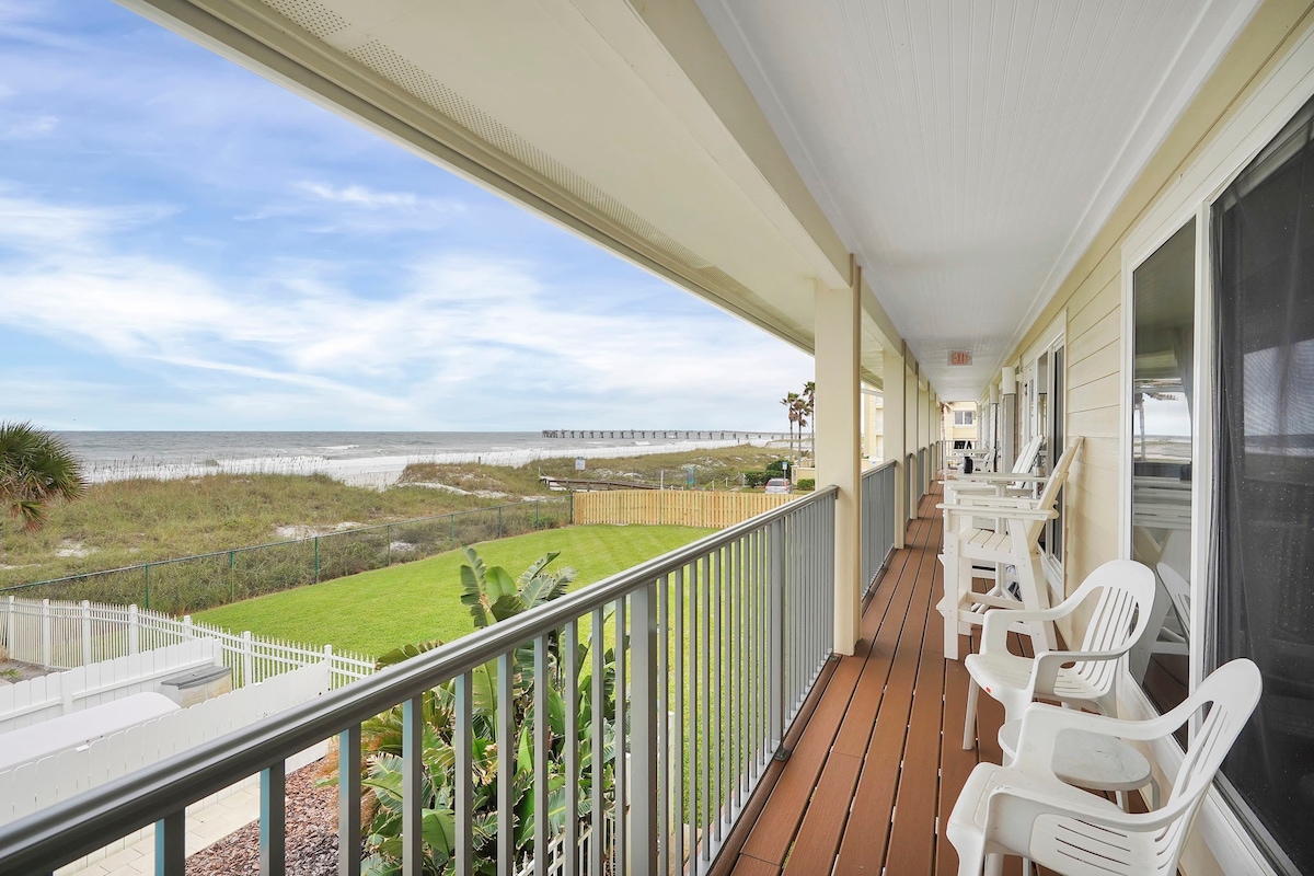 Jax Beach Barefoot Bliss