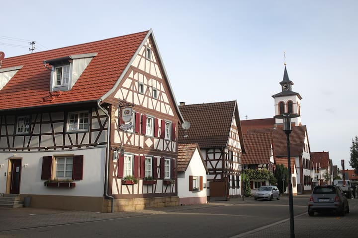 Herxheim bei Landau (Pfalz) Hayna的民宿