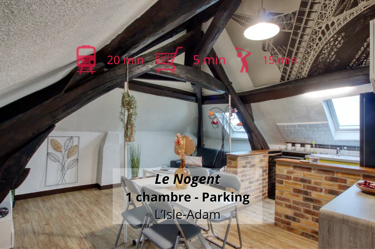Beautiful attic appartment with parking