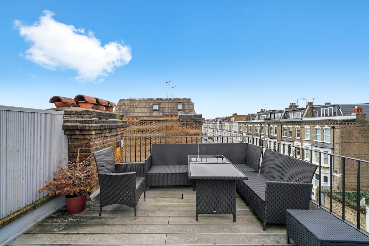 3 BR w/ensuite & Private Roof Terrace in Fulham