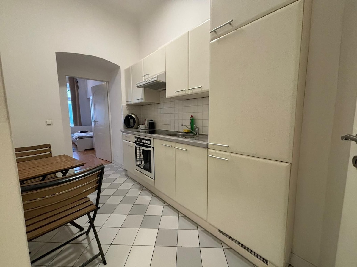 Josefinengasse Two bedroom Apartment 4pax