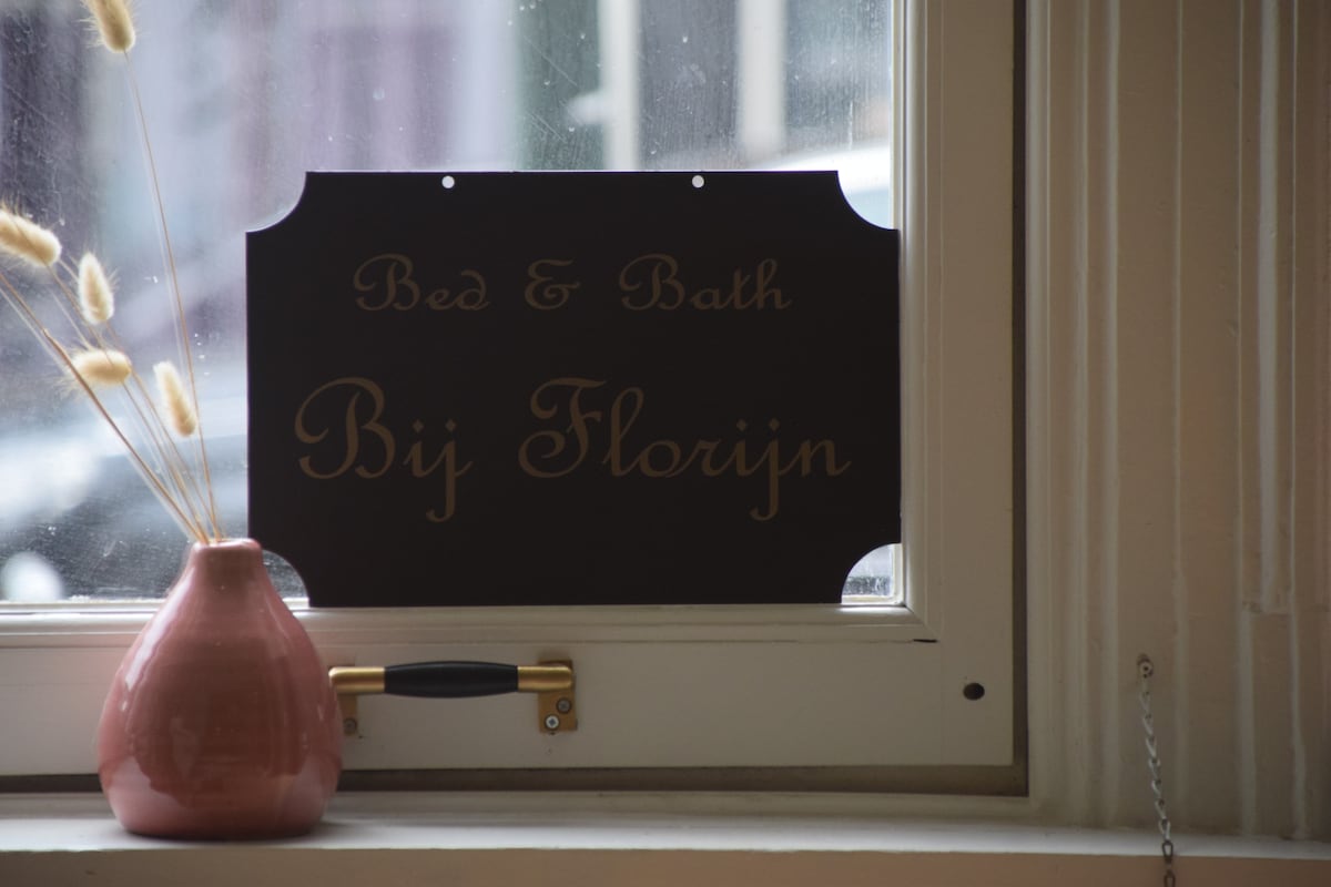 B&B Bij Florijn ，带独立入口和卫生间的房间