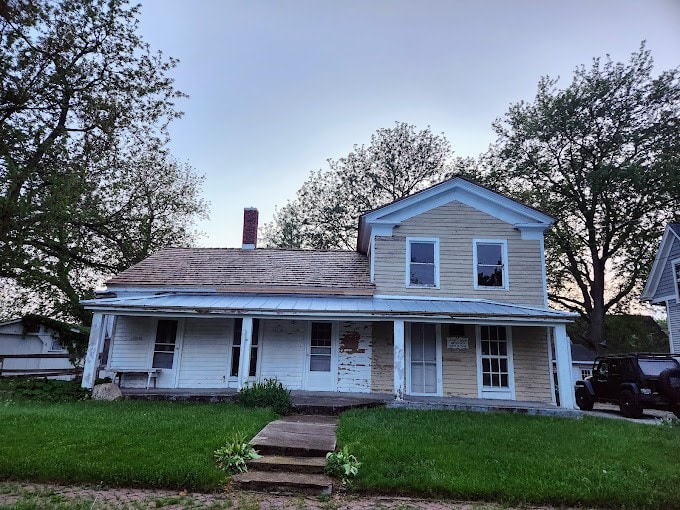 Wyatt Earp Birthplace