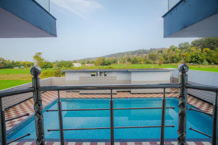 8BR Premium Stay w Private Pool - Jim Corbett