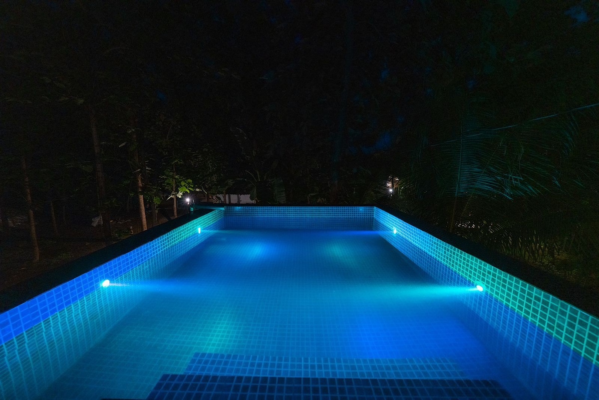 Sri Tulasi FarmStay - TreeHouse with Private Pool