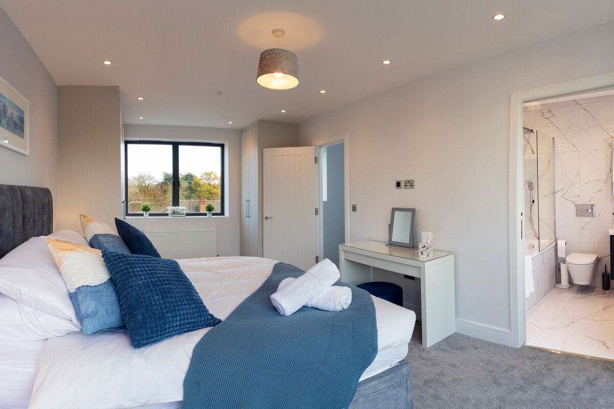 Hendon - Luxury high spec new build 3 bed home!
