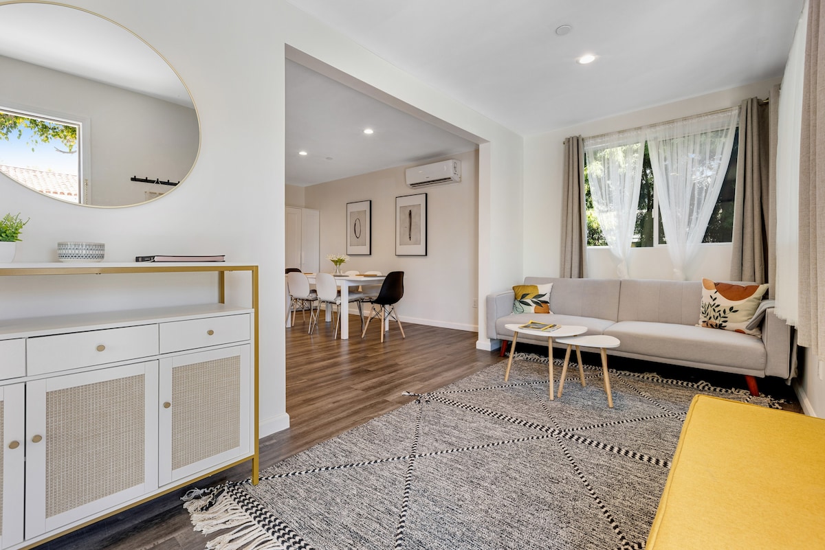 Chic 1BR Steps from Abbot Kinney
