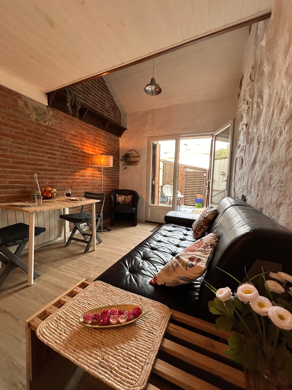 Charming duplex 2 bedrooms/terrace