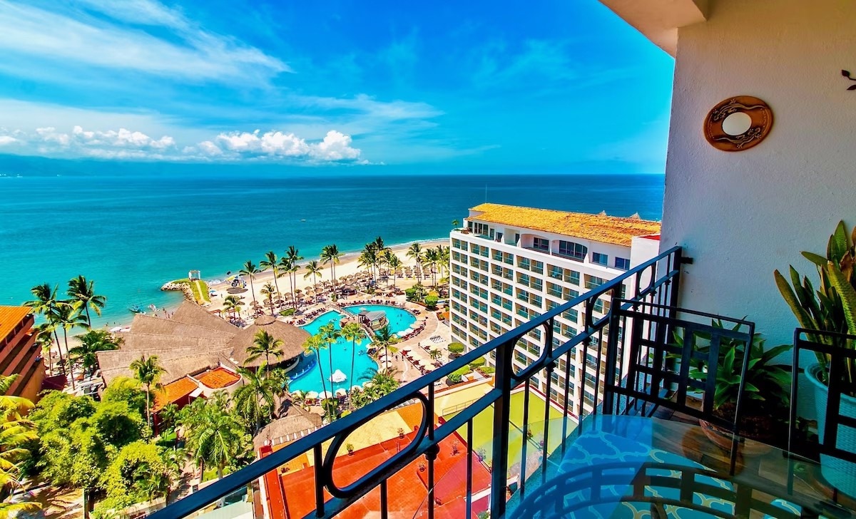 Oceanfront Resort Condo with Amazing View (2#1242)