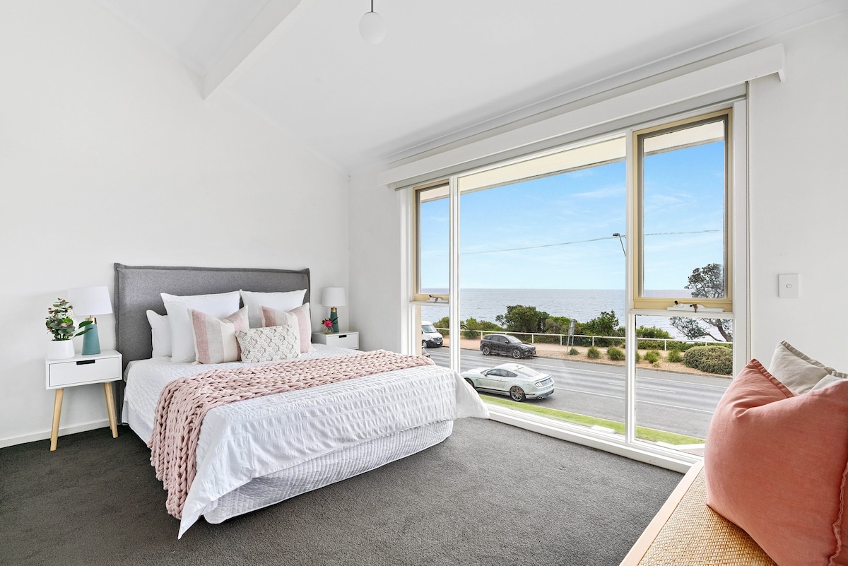 NEW* Bayside Beach House Mornington-Stunning Views