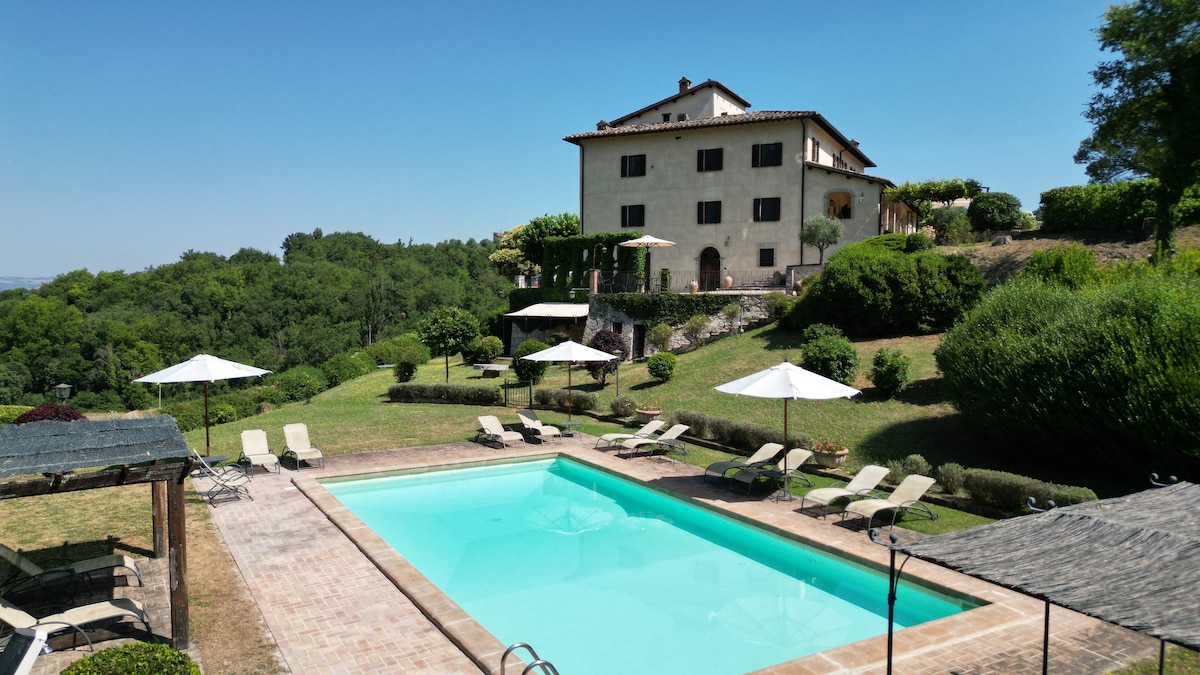 Wonderful Villa in Umbria, just an hour from Rome