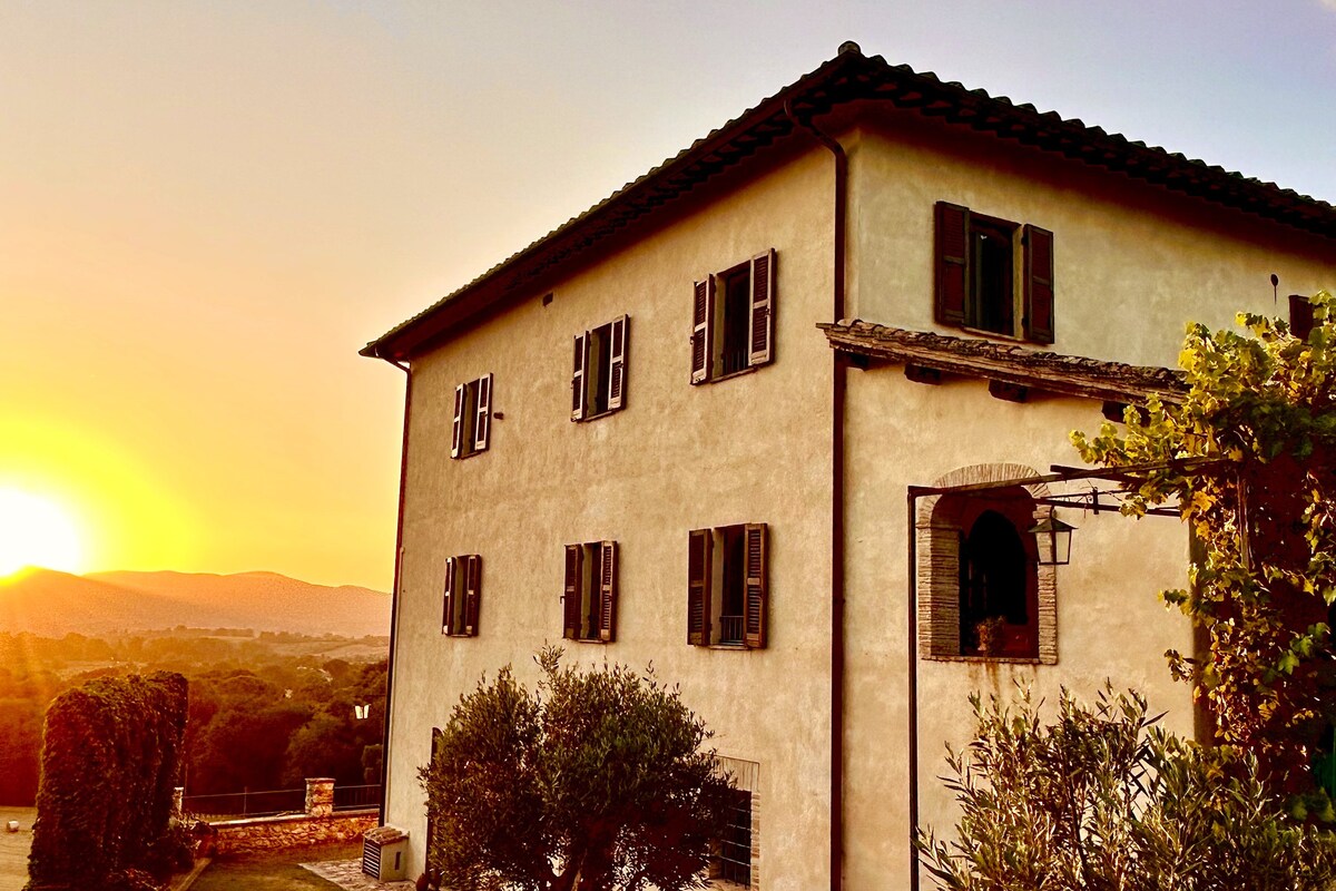 Wonderful Villa in Umbria, just an hour from Rome