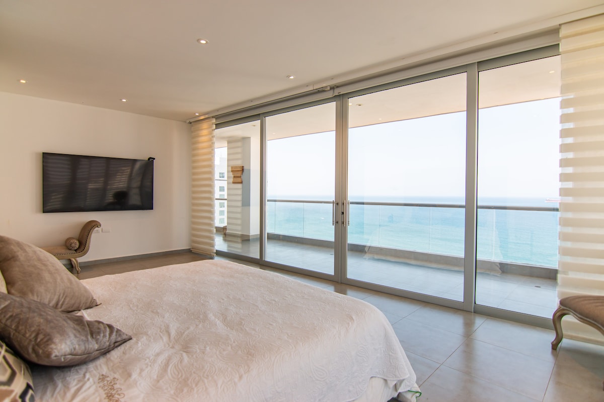 4Bdr 360º View Beach Penthouse