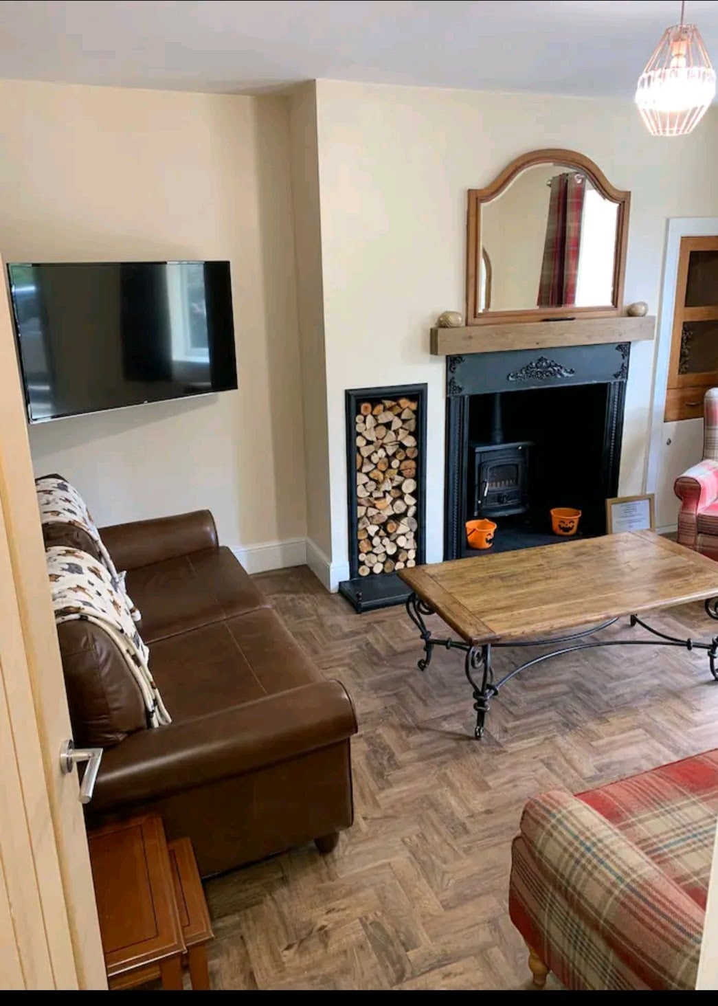 Stone Row Cottage with logburner. 
Brotton