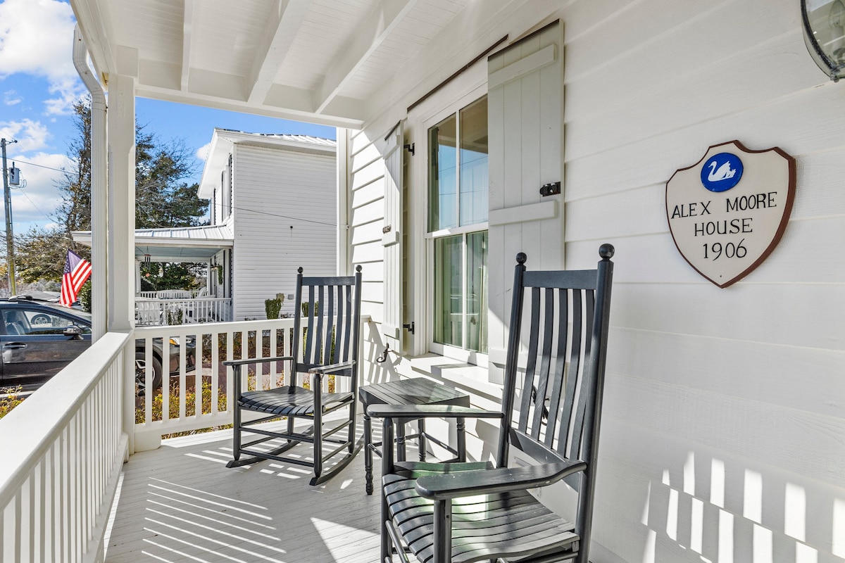 Alex Moore House (est. 1906) w/free beach parking