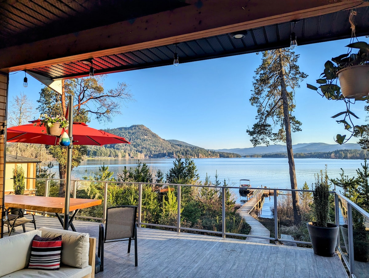 StayShawnigan - Lakefront Luxury