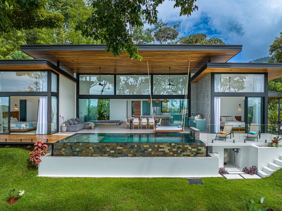 Costa Rican Modern Luxury - Casa Bella Mia