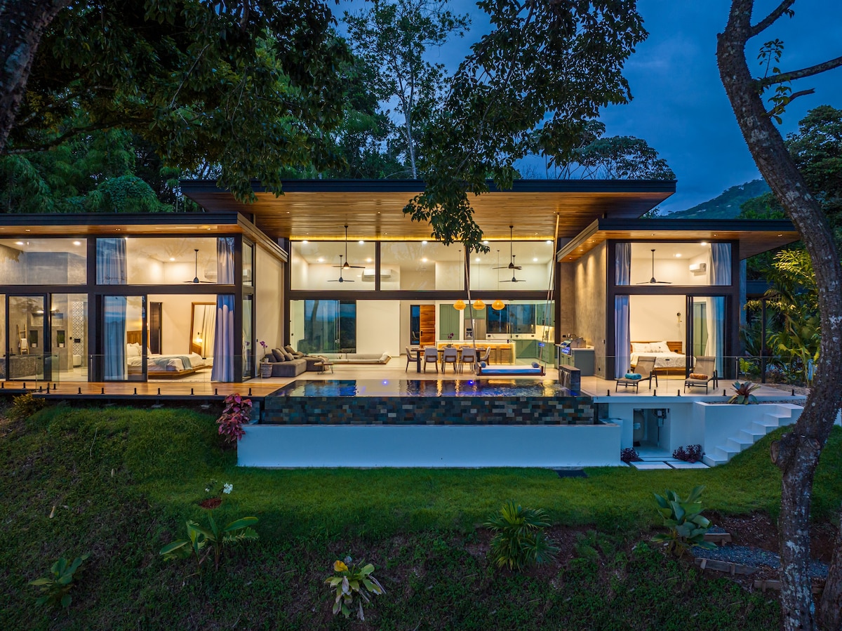 Costa Rican Modern Luxury - Casa Bella Mia