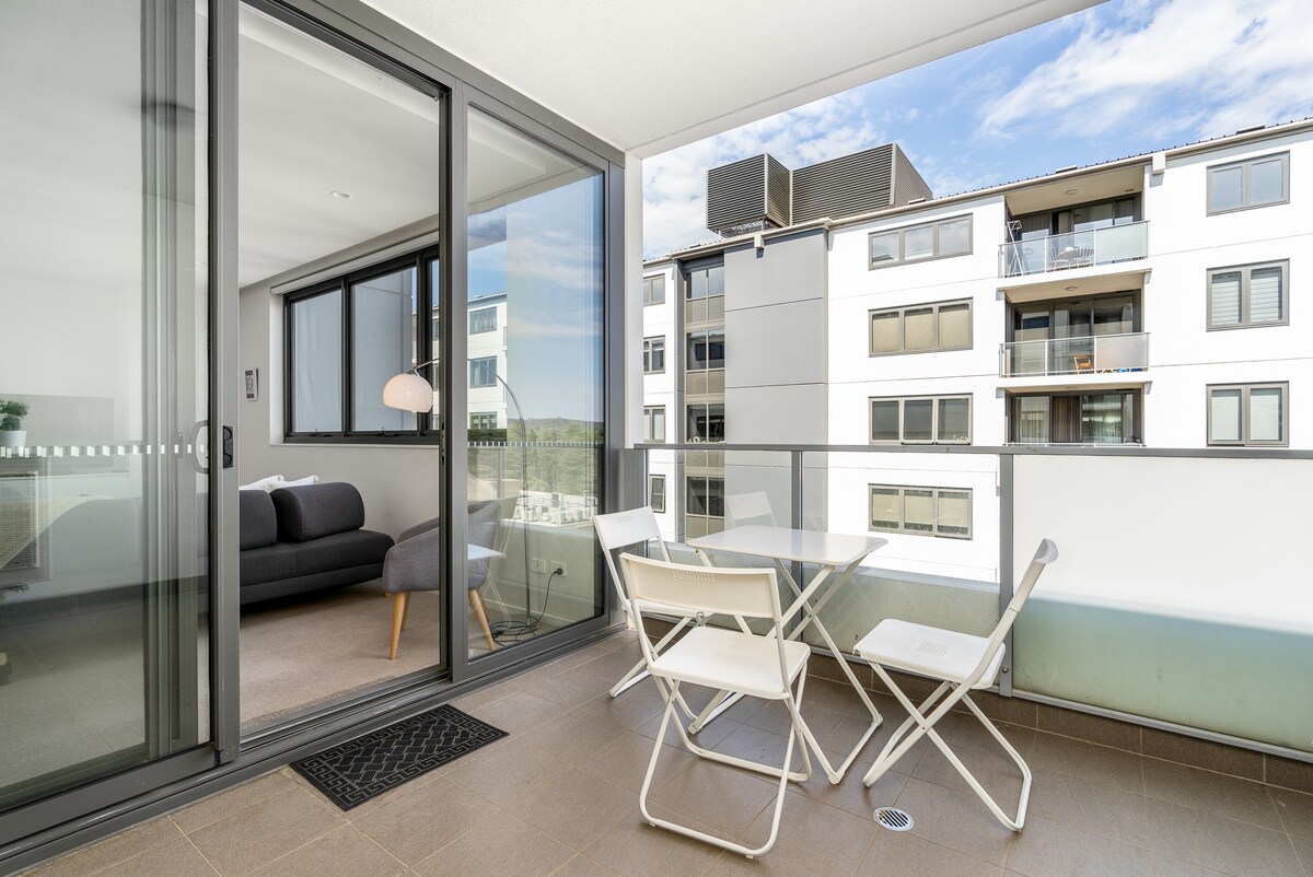 1BR Apt | Prime location in the centre of Canberra