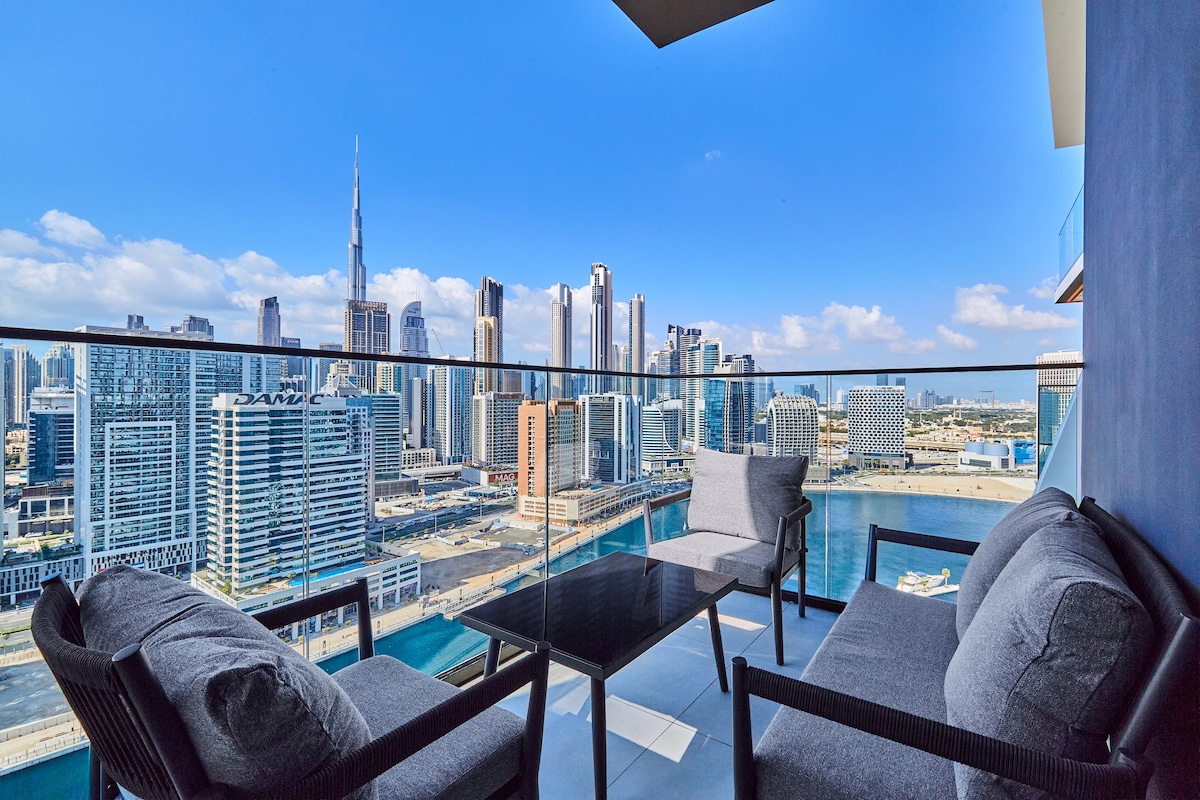 Lux Studio in Business Bay | 10 mins Burj Khalifa