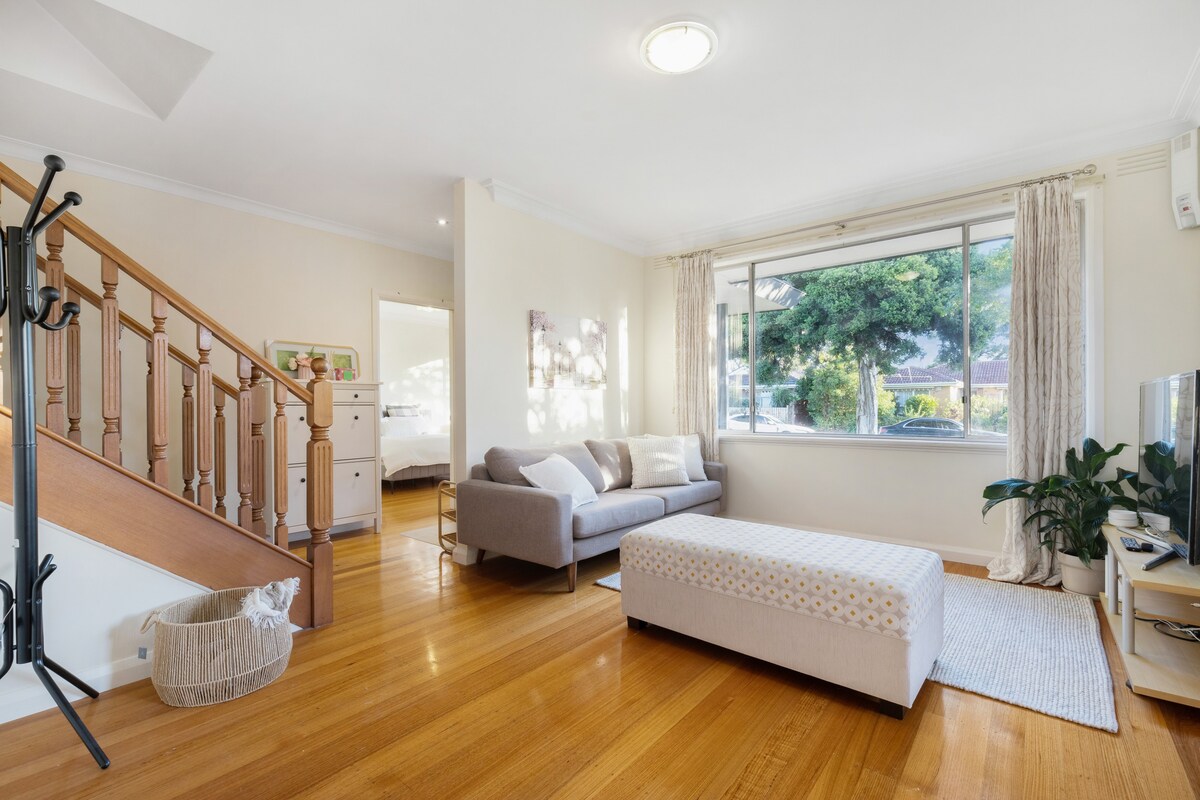 Glen Waverley - House that you call HOME