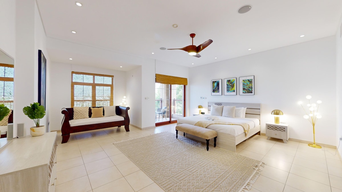 Jumeirah Islands, Mansions - Magnificent Villa