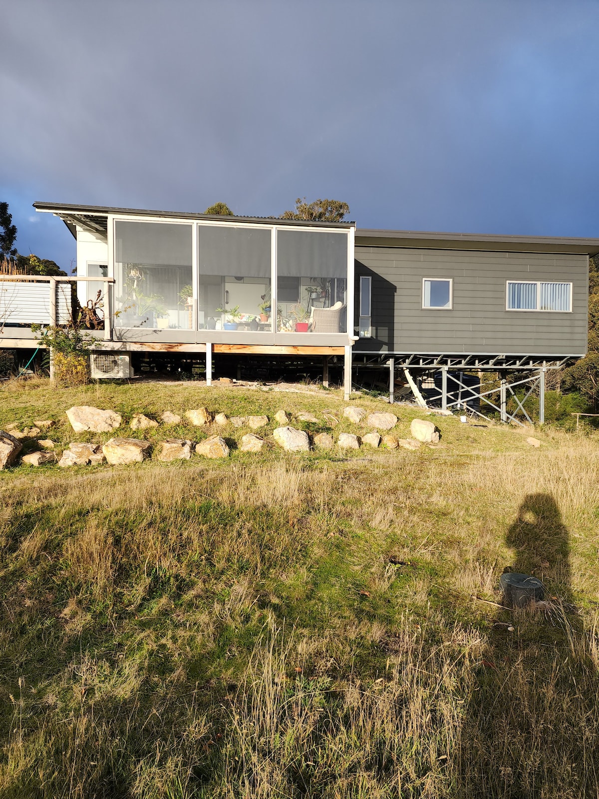 Banksia Cottage on 63 acres private