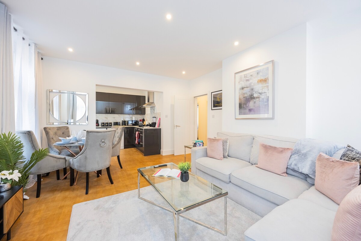 2-Bed Apt |Central Croydon |Sleeps Up to 5 Guests