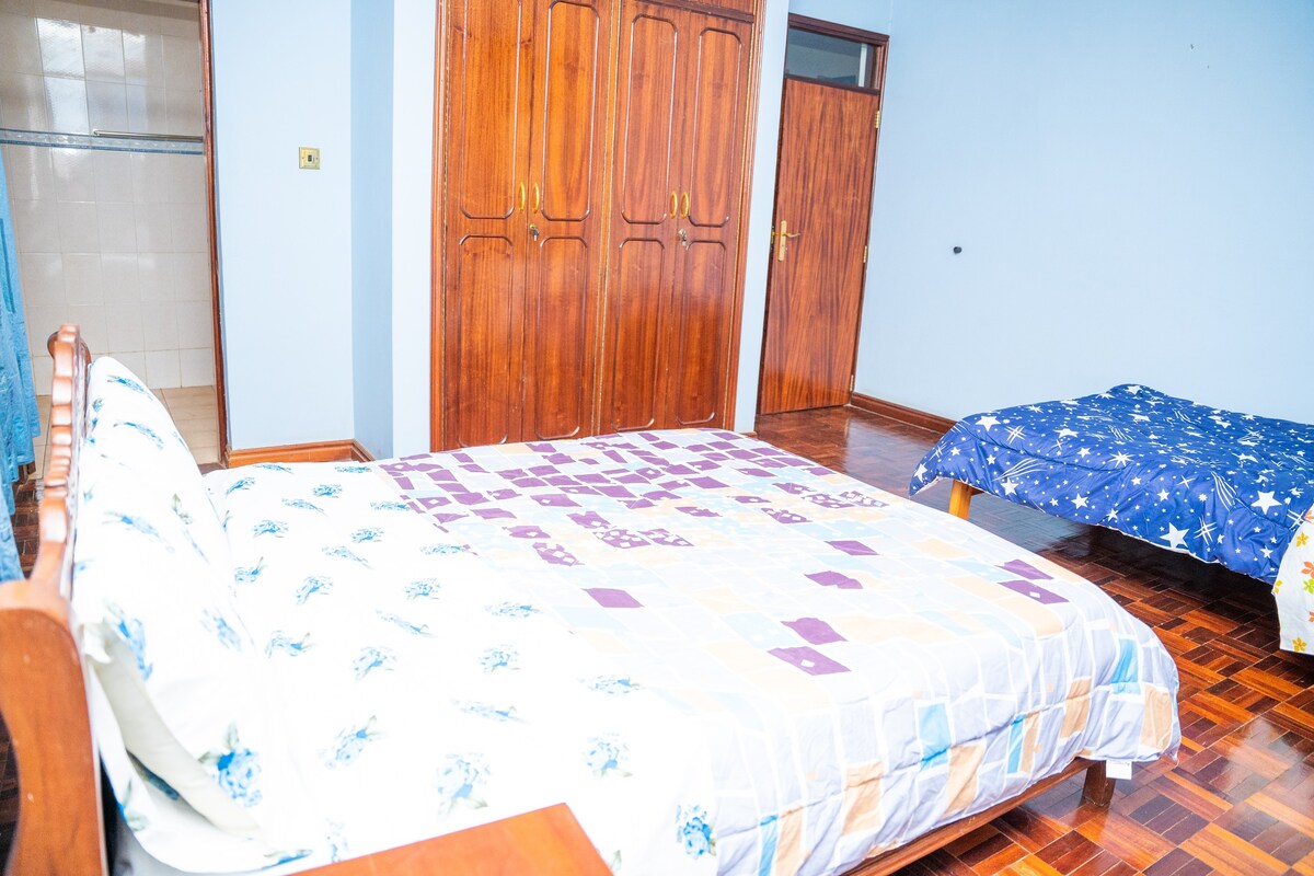 Bed&Breakfast Room #4 in Kitale