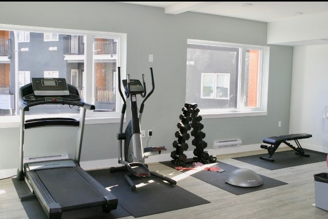 LUX Skyline Condo | Private Rooftop Patio, GYM