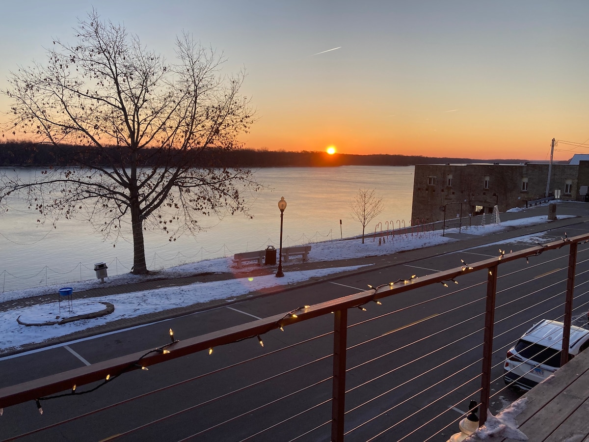 Sunrise on the Mississippi River