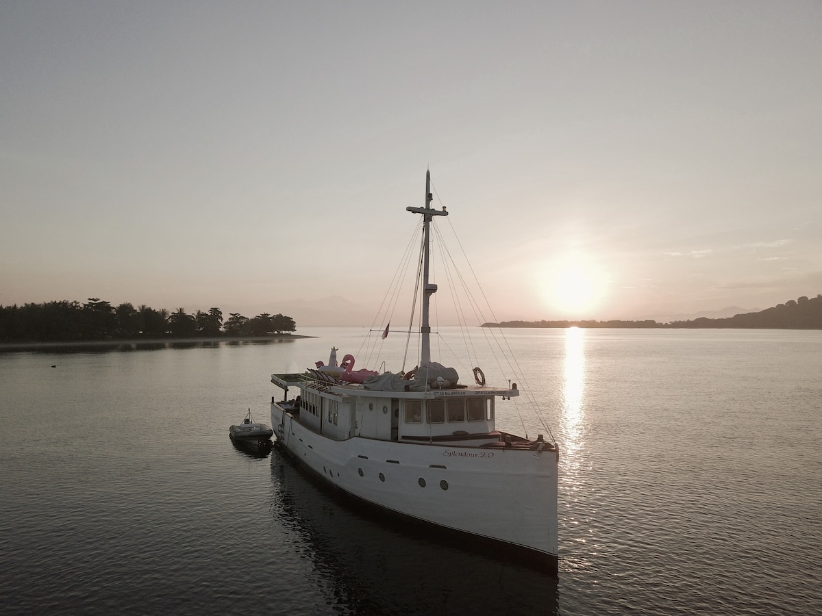 A Luxurious Yacht Voyage Through Komodo Island