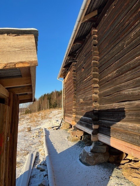 Ghost glamping.
Barn 1873.