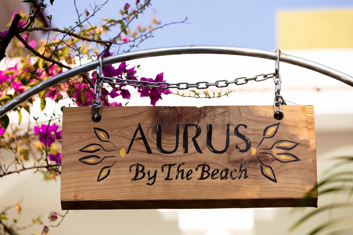 Aurus By The Beach