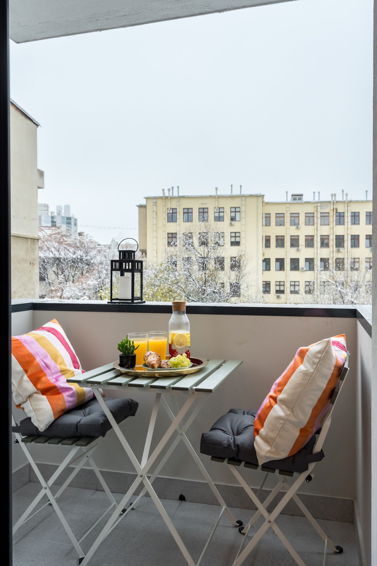 Bright Apartment | Top Location | Charming Balcony