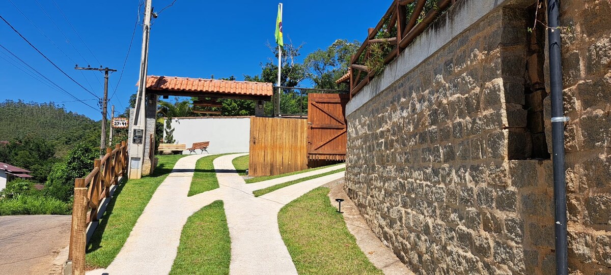 Casa colonial nas montanhas - Chácara 41